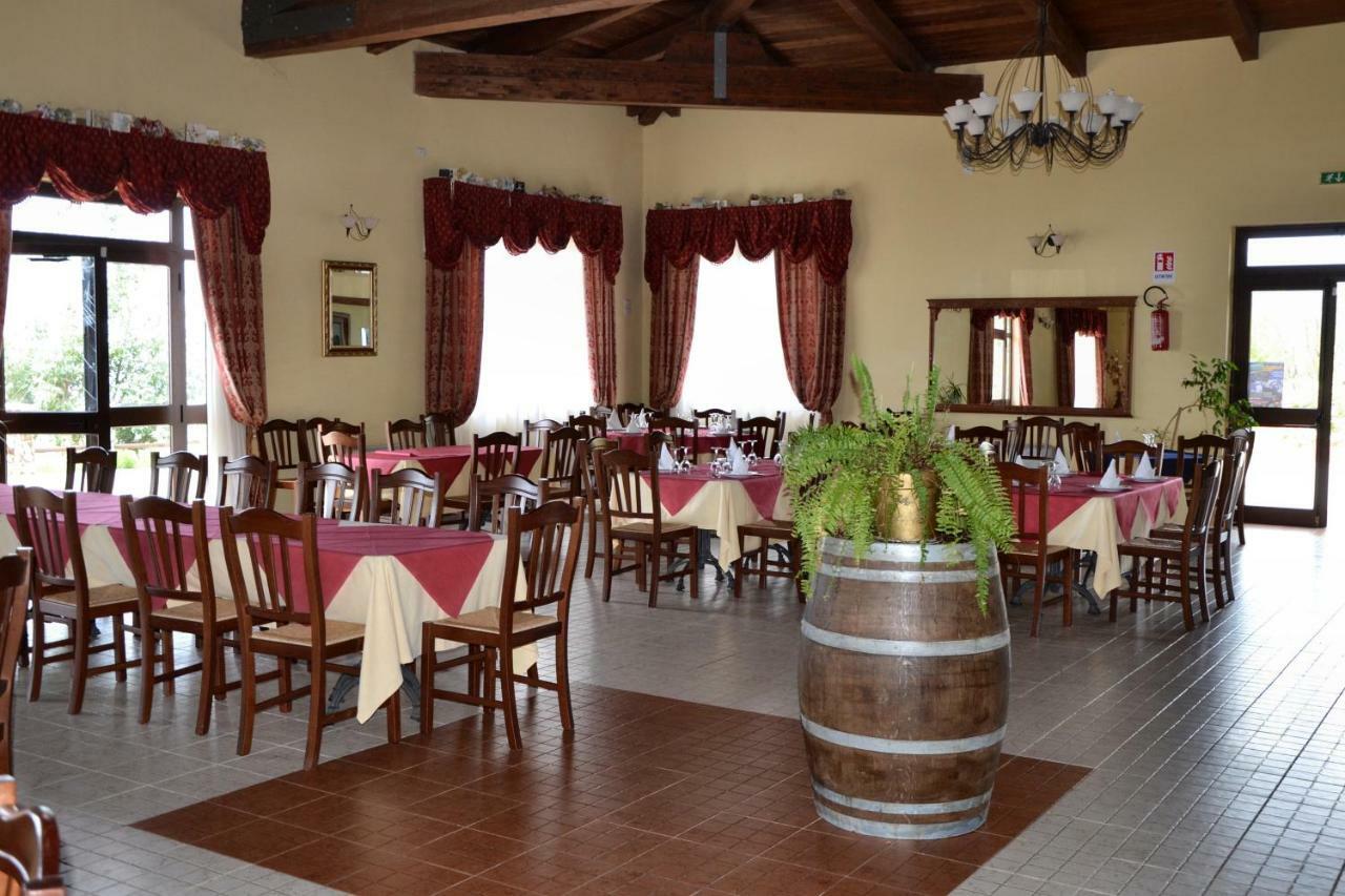 Agriturismo Pinelli Plataci Exterior foto